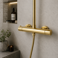 Goldene Thermostat-Duschsäule