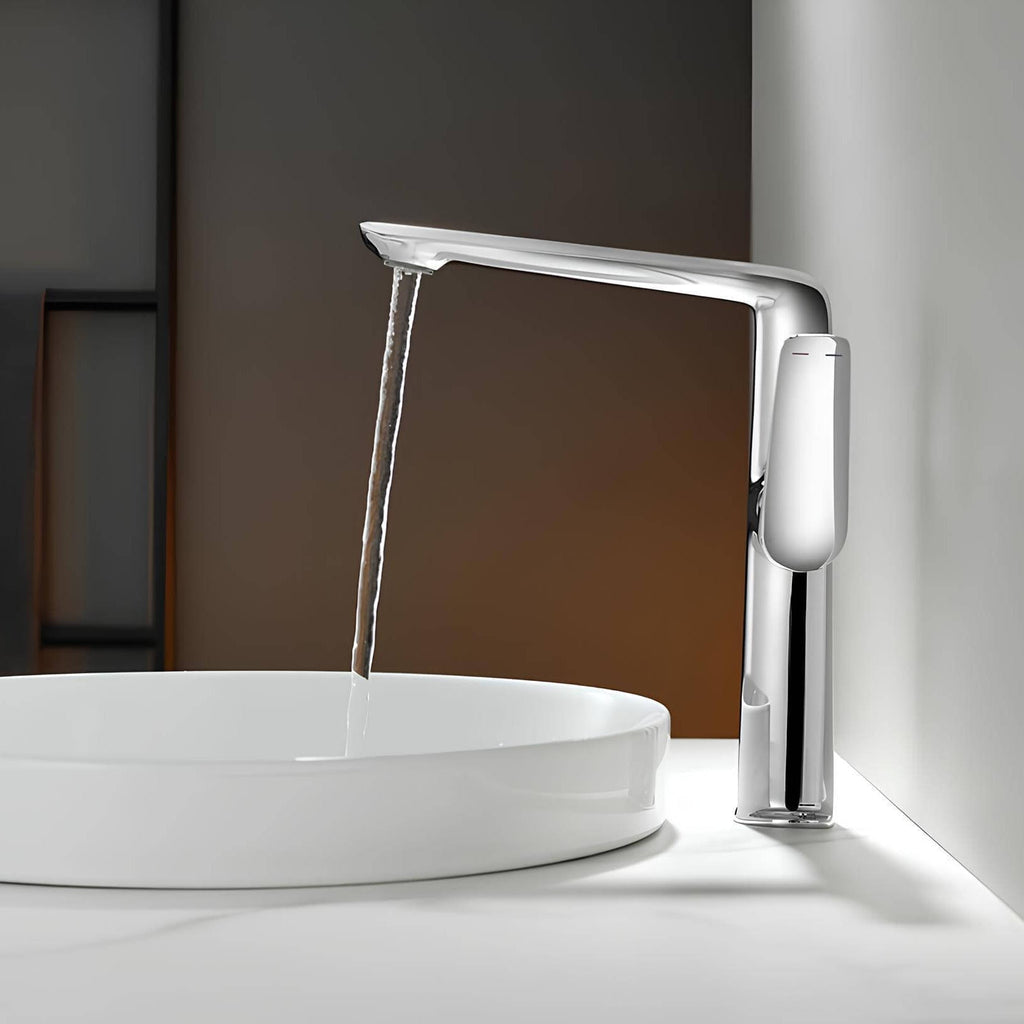 Hohe Design-Armatur, Chrom