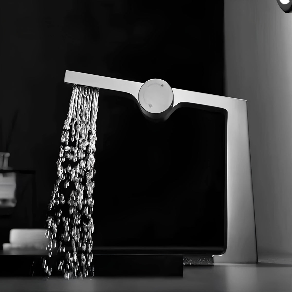 Gebürsteter Messingmischer, Zeitgenössisches Einloch-Design
