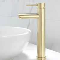 Goldener Waschbeckenmischer