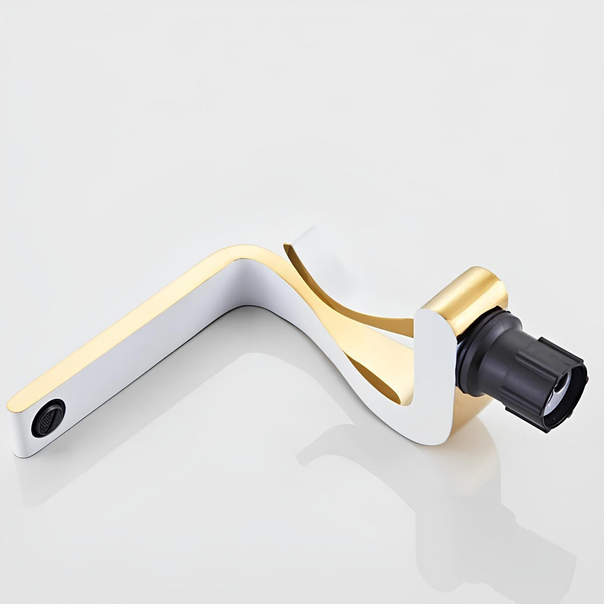 Retro-Armatur, Weiß-Gold