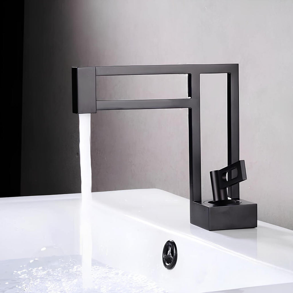 Kaskadenhahn, Designer-Messing