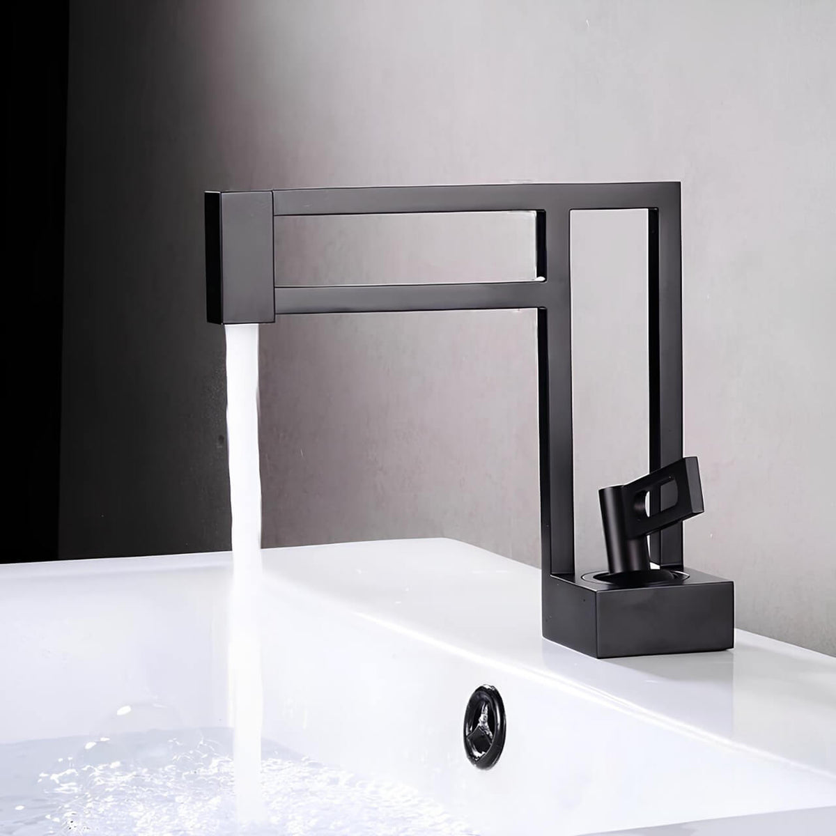 Kaskadenhahn, Designer-Messing