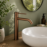 Hoher Bronze-Wasserhahn